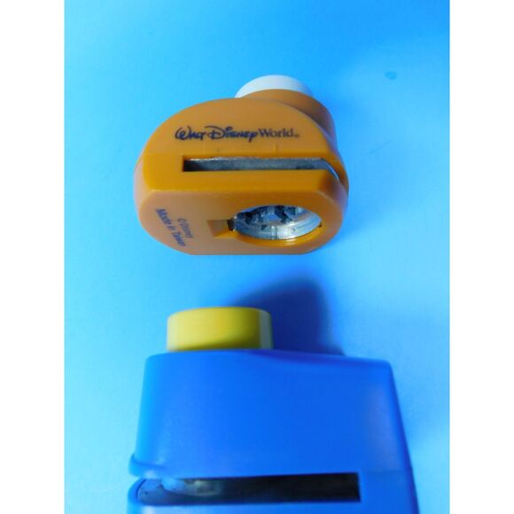 Disney Craft Punch Lot of 2 Magic Castle Tigger 2 inch Small Scrapbook - Picture 3 of 7